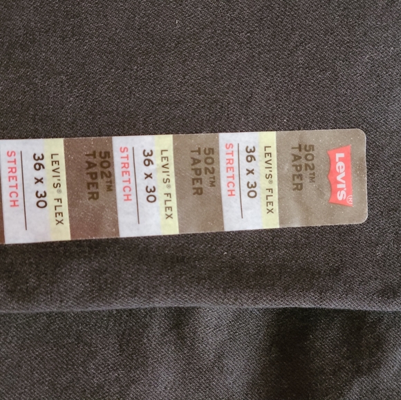 Red tab/ Blank Tab Levi's Mens 502 Black Taper Jeans 36x30 With Tags casual - Picture 11 of 16